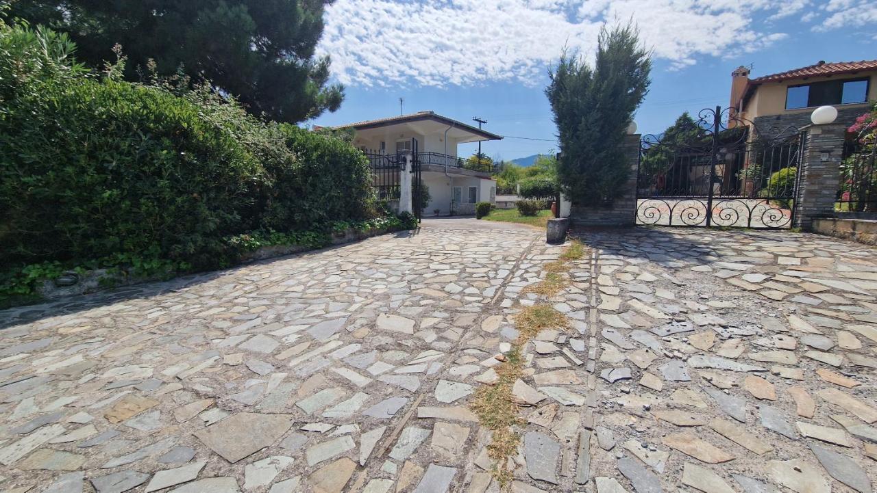 Modern Sea Villa In Leptokaria Leptokarya (Pieria) Exterior foto